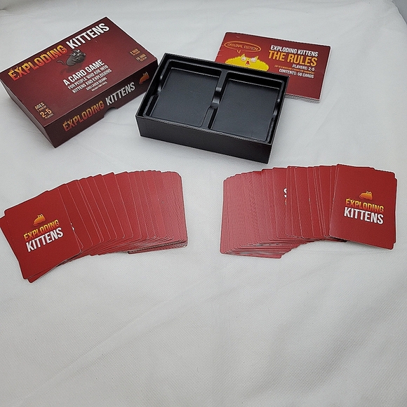 *LAST CHANCE* Exploding Kittens Card Game - Picture 4 of 4